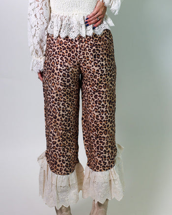 BiBi Knit Leopard Print Ruffle Lace Hem Pants in Leopard