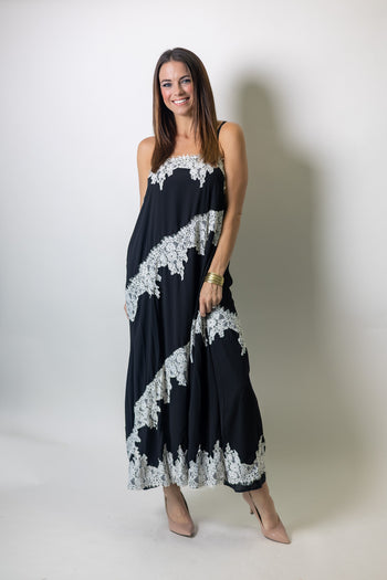 TCEC Flowy Lace Detail Maxi Dress in Black