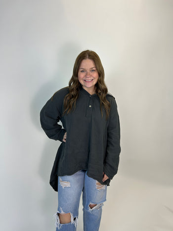 Beyond Capri Hooded Gauze Tunic Top in Charcoal