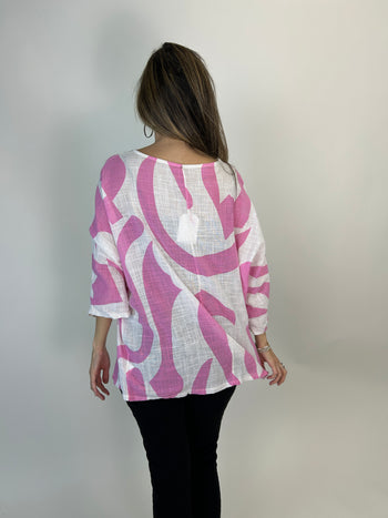 Yolly Two-Toned Abstract Print Top in White/Pink