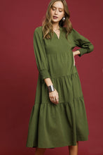 Load image into Gallery viewer, Umgee Solid Color Textured Midi Dress in Olive
