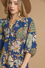 Load image into Gallery viewer, Umgee Boho Paisley Print Top in Navy
