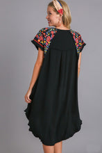 Load image into Gallery viewer, Umgee Linen Short Sleeve Embroidery Dress in Black Dress Umgee   
