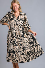 Load image into Gallery viewer, Umgee Two Toned Floral Print Tiered Midi Dress in Black Dress Umgee   

