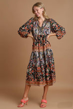 Load image into Gallery viewer, Umgee Mismatched Floral Print Midi Dress in Black Dresses Umgee   
