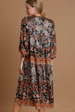 Load image into Gallery viewer, Umgee Mismatched Floral Print Midi Dress in Black Dresses Umgee   
