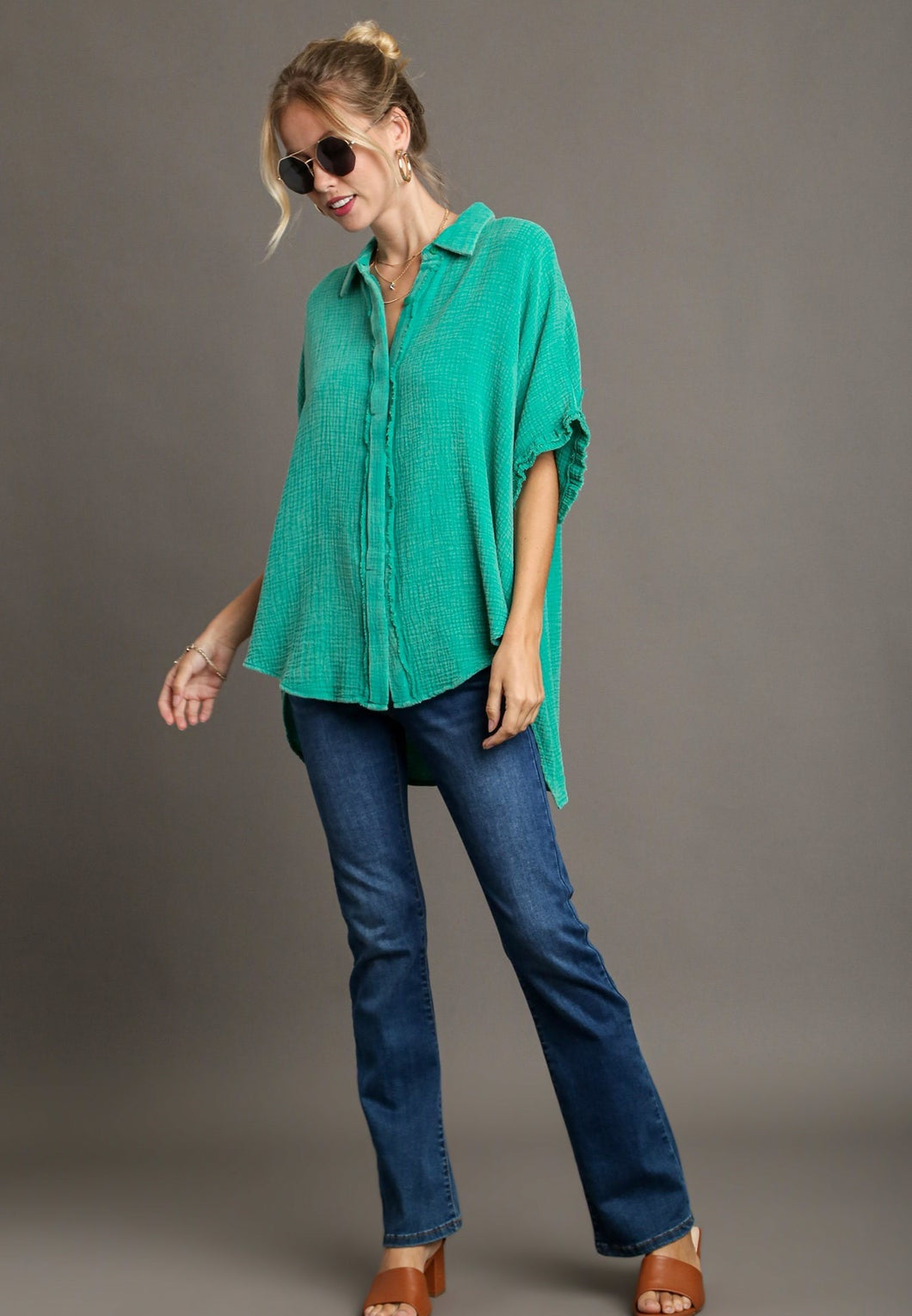 Umgee Cotton Gauze Button Down Collared Top in Jade Green