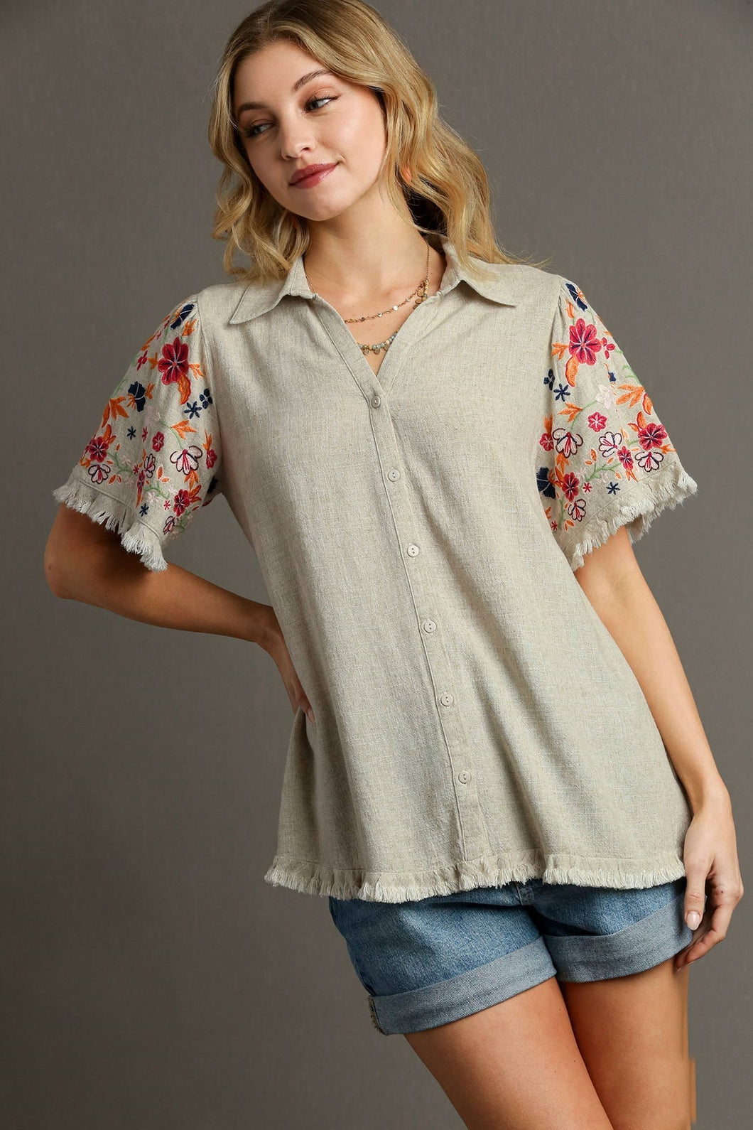 Umgee Linen Blend Top with Embroidered Sleeves in Oatmeal