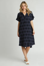 Load image into Gallery viewer, Umgee Swiss Dot Textured Jacquard Midi Dress in Navy
