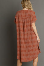 Load image into Gallery viewer, Umgee Swiss Dot Textured Jacquard Midi Dress in Canyon Clay
