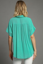 Load image into Gallery viewer, Umgee Mixed Floral Embroidery Button Down Top in Emerald
