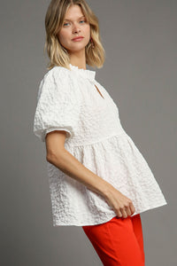 Umgee Textured Floral Jacquard Print Top in Off White