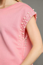 Load image into Gallery viewer, Umgee Boxy Cut Textured Top with Pearl Details in Pink
