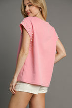 Load image into Gallery viewer, Umgee Boxy Cut Textured Top with Pearl Details in Pink
