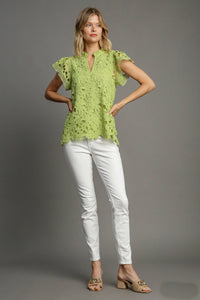 Umgee Solid Color Lace Top in Avocado