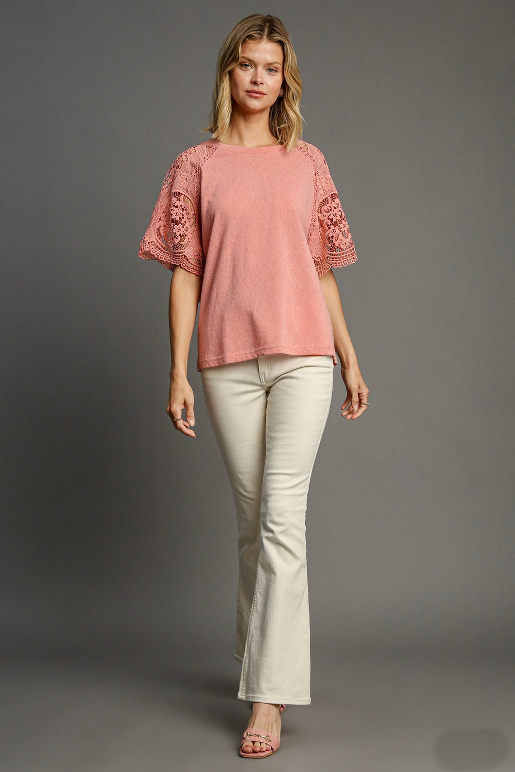 Umgee Slub Knit Top with Lace Sleeves in Blush