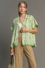 Load image into Gallery viewer, Umgee Two Toned Print Button Down Top in Sage
