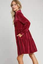 Load image into Gallery viewer, Umgee Textured Striped Velvet Dress in Berry
