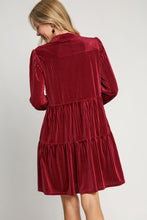 Load image into Gallery viewer, Umgee Textured Striped Velvet Dress in Berry
