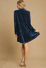 Load image into Gallery viewer, Umgee Textured Striped Velvet Dress in Navy
