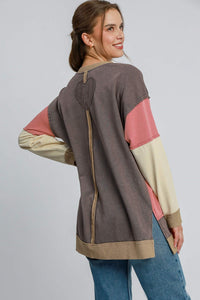 Umgee Color Block Tunic Top in Charcoal Mix