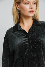 Load image into Gallery viewer, Umgee Solid Color Velvet Tunic Top with Stone Embellishments in Black
