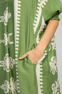 Umgee Abstract Print Midi Dress in Green