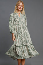 Load image into Gallery viewer, Umgee Landscape Print Midi Dress in Forest Green
