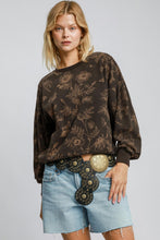 Load image into Gallery viewer, Umgee Floral Print French Terry Top in Ash
