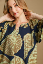 Load image into Gallery viewer, Umgee Two Toned Floral Print Top in Navy/Olive
