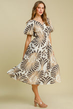 Load image into Gallery viewer, Umgee Large Abstract Print Midi Dress in Grey
