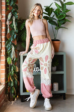 Load image into Gallery viewer, Oli &amp; Hali Daisy Patch Joggers in Pink Bottoms Oli &amp; Hali   
