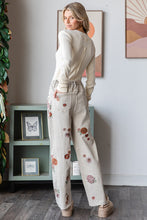 Load image into Gallery viewer, Oli &amp; Hali Floral Embroidered Denim Jeans in Warm Grey
