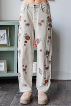 Load image into Gallery viewer, Oli &amp; Hali Floral Embroidered Denim Jeans in Warm Grey
