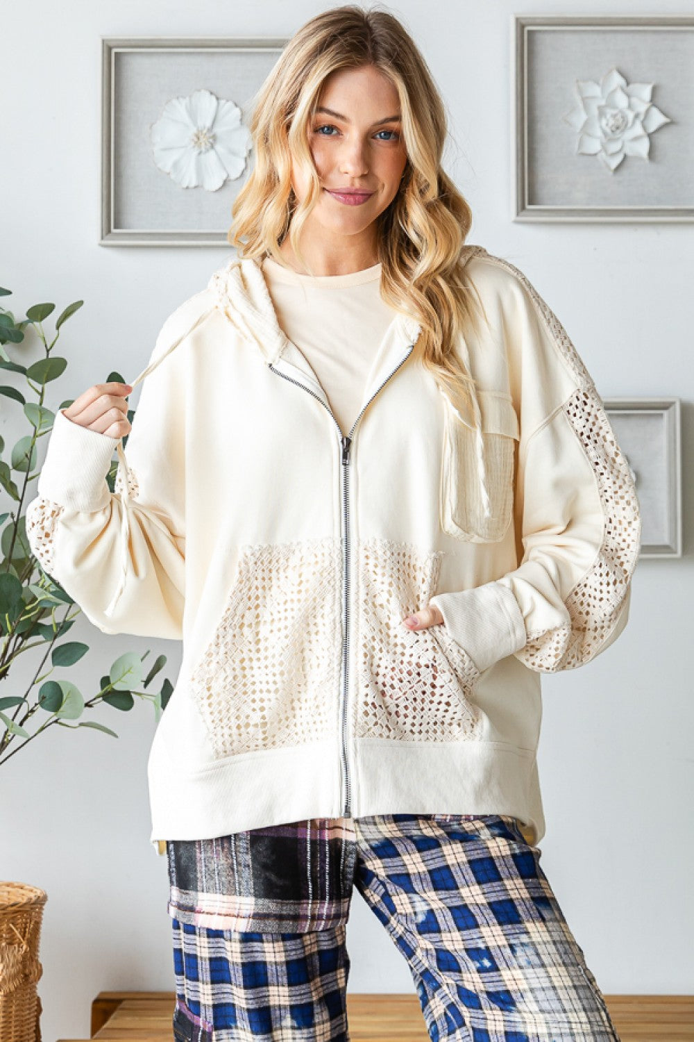 Oli & Hali Solid Color Open Twist Back Jacket in Cream – June Adel