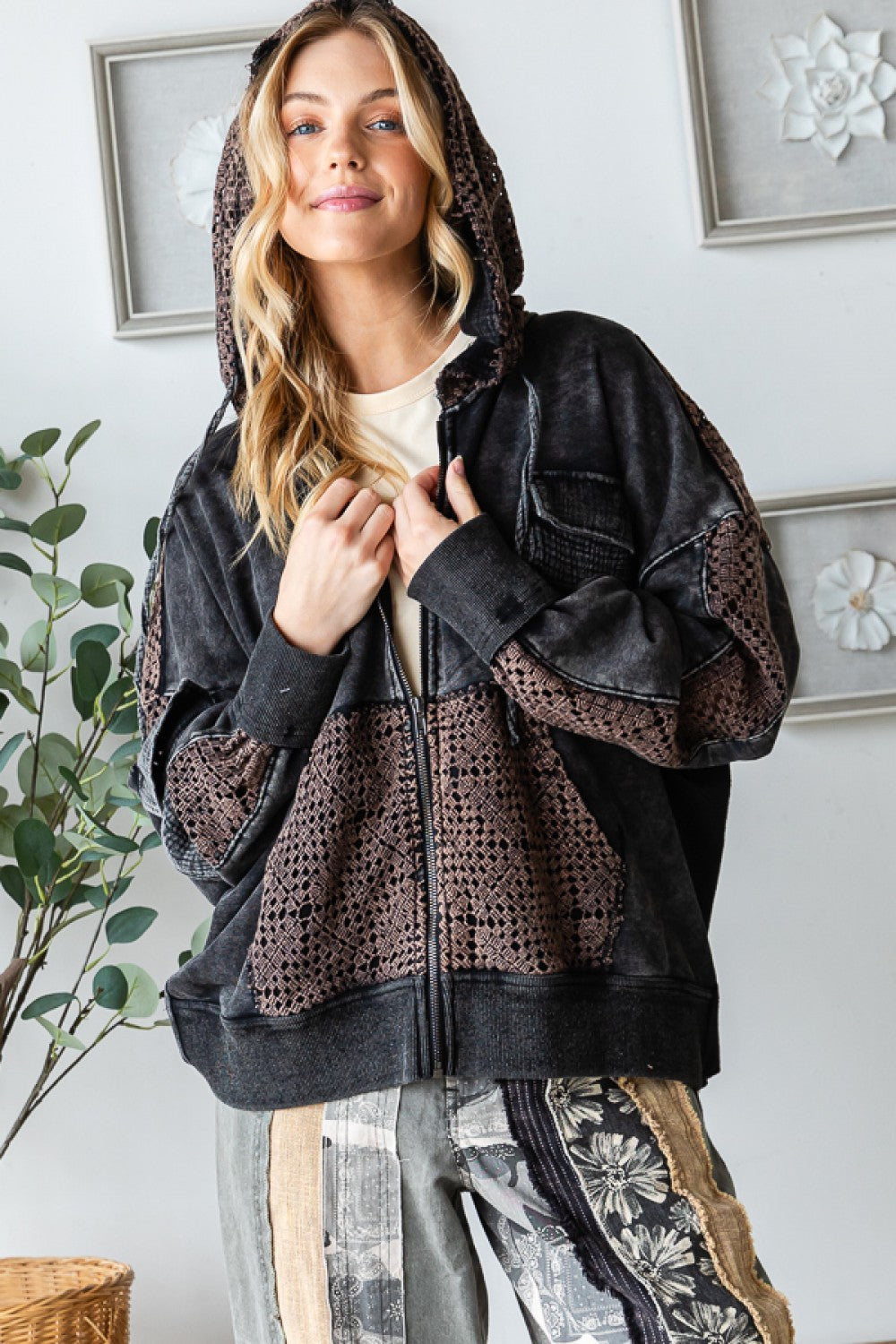 Oli & Hali Solid Color Open Twist Back Jacket in Black – June Adel