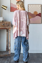 Load image into Gallery viewer, Oli &amp; Hali OVERSIZED Splatter Bleached Flower Top in Blush
