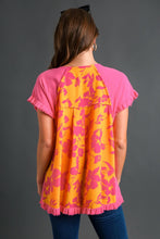 Load image into Gallery viewer, Umgee Linen Blend Back Printed Top in Hot Pink Shirts &amp; Tops Umgee   

