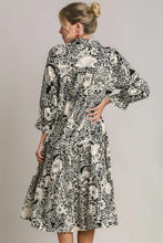 Load image into Gallery viewer, Umgee Two Toned Floral Midi Dress with Piping Details in Black Dress Umgee   
