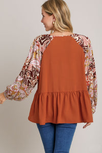 Umgee Solid Color Babydoll Top with Mixed Print Sleeves in Rust Shirts & Tops Umgee   