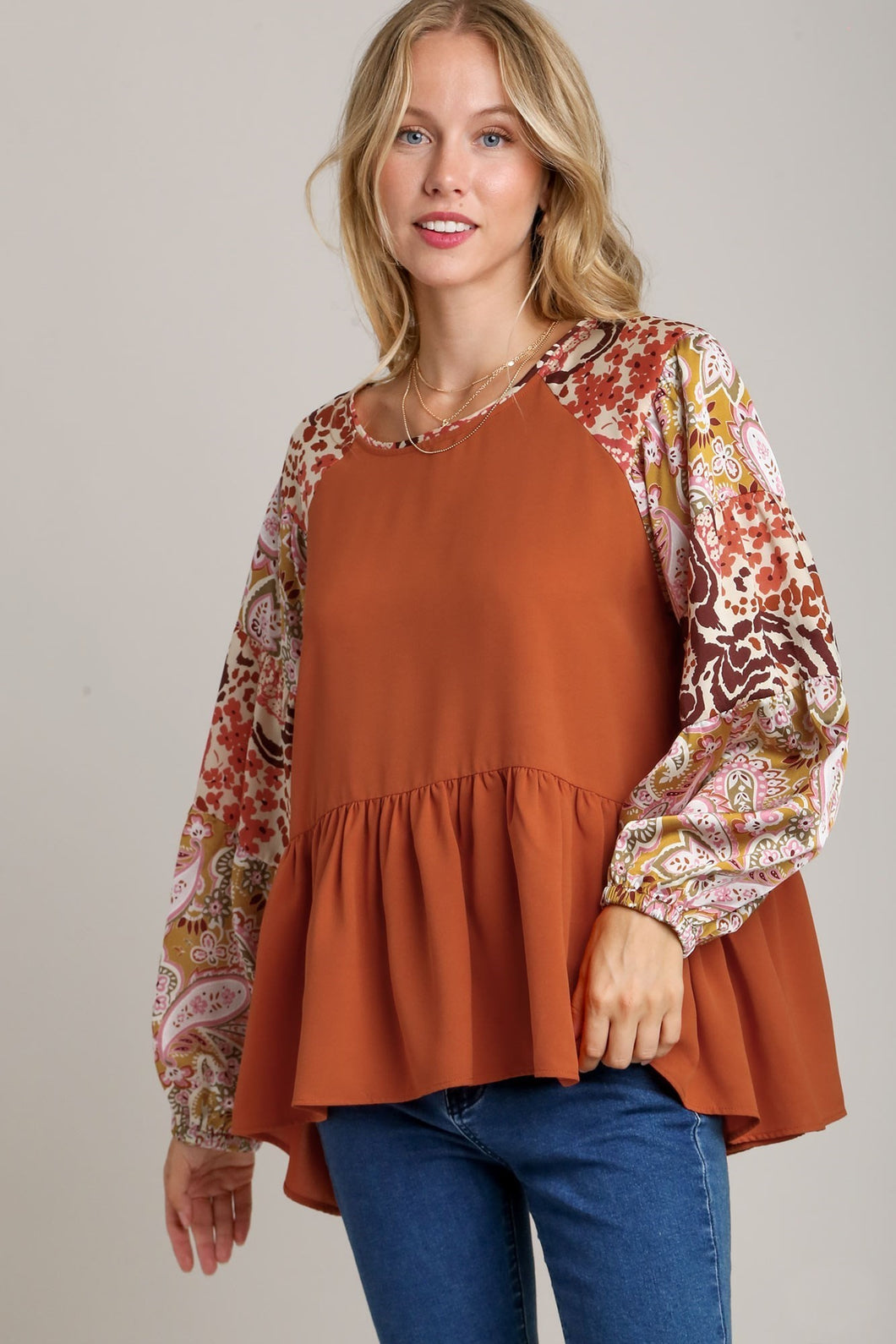 Umgee Solid Color Babydoll Top with Mixed Print Sleeves in Rust Shirts & Tops Umgee   