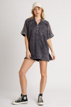 Load image into Gallery viewer, Umgee Mineral Washed Linen Blend Boxy Cut Top in Midnight Shirts &amp; Tops Umgee   
