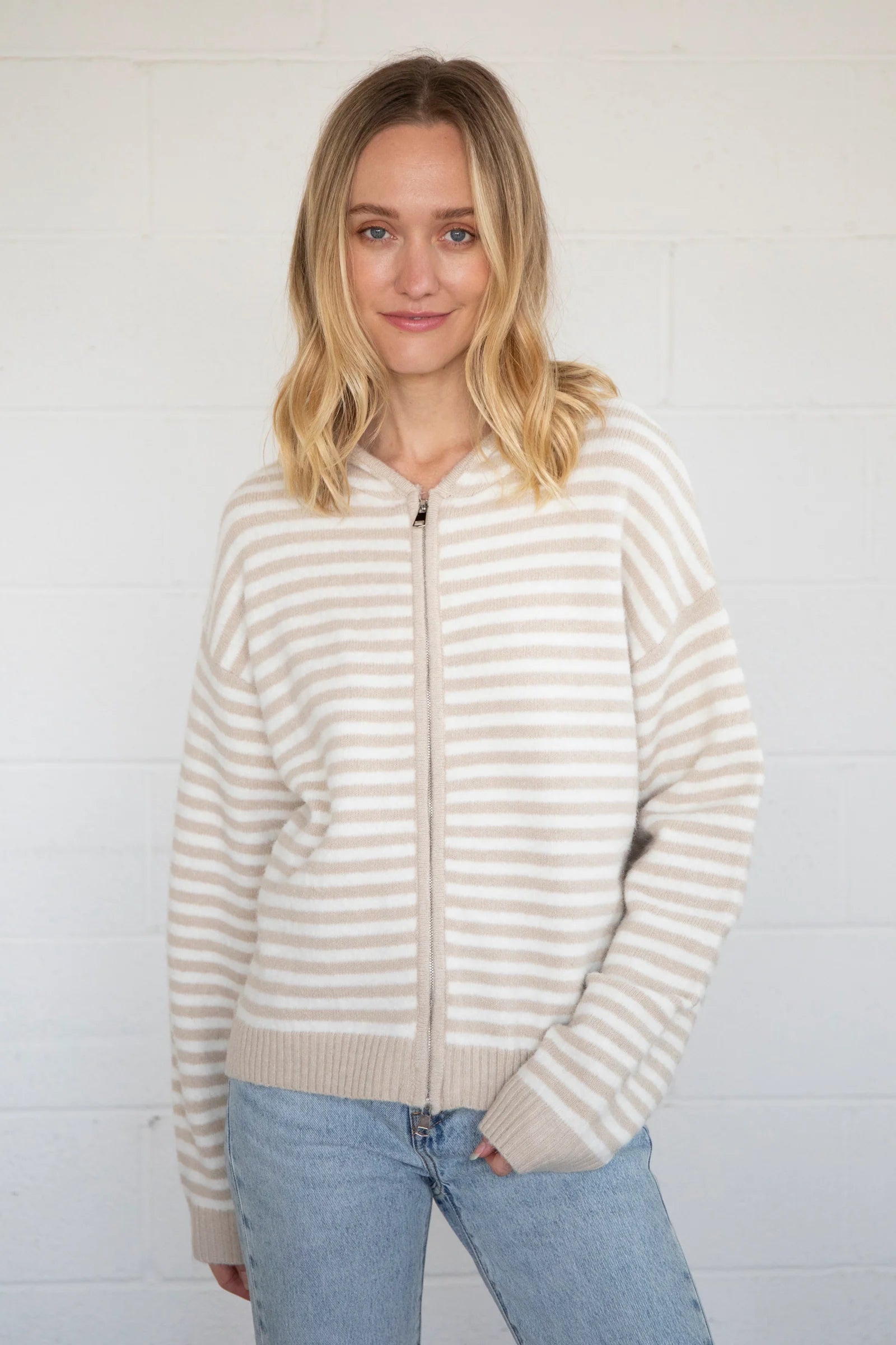 Things Between COOPER Zip Up Jacket in Latte – June Adel