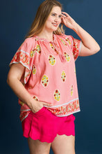 Load image into Gallery viewer, Umgee Boho Bloom Top with Contrasting Print Border in Pink
