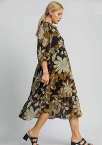 Umgee Floral Print Midi Dress in Camel Mix