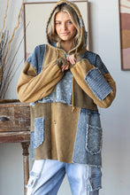 Load image into Gallery viewer, Oli &amp; Hali Mixed Patchwork Hooded Top in Olive
