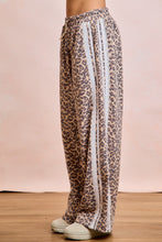 Load image into Gallery viewer, BiBi Leopard Print French Terry with Lace Side Pants in Leopard
