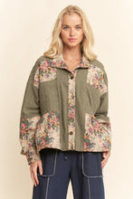 Load image into Gallery viewer, Davi &amp; Dani Garden Floral Peplum Top in Floral Jacquard
