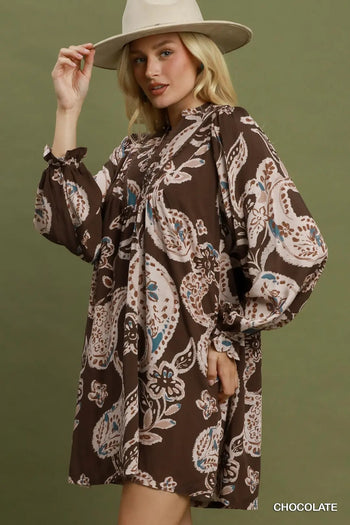 Umgee Paisley Floral V-Neck Babydoll Dress in Chocolate