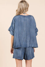 Load image into Gallery viewer, Mittoshop Oversized Chambray Top in Dark Denim
